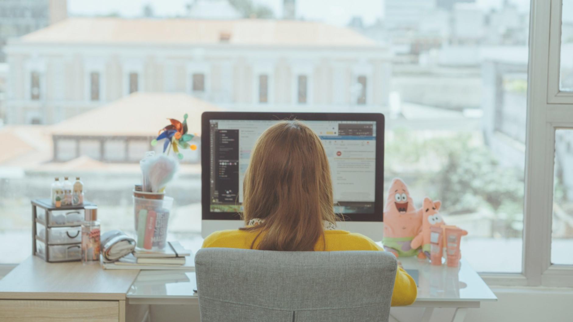 Moderní kancelář temorivexa s analytickými nástroji